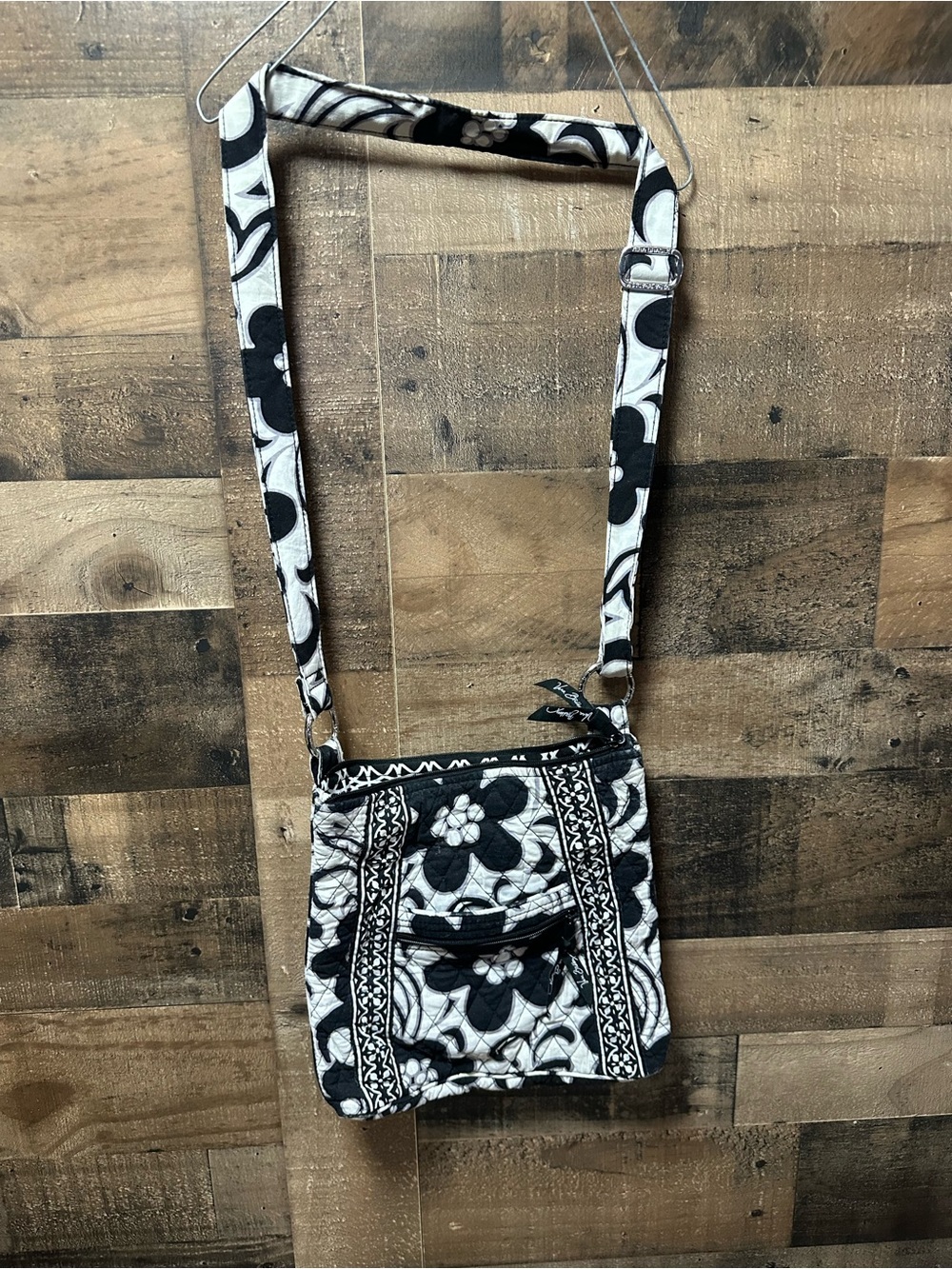 Vera Bradley Black White Floral Quilted Crossbody Shoulder Bag Purse 10x10